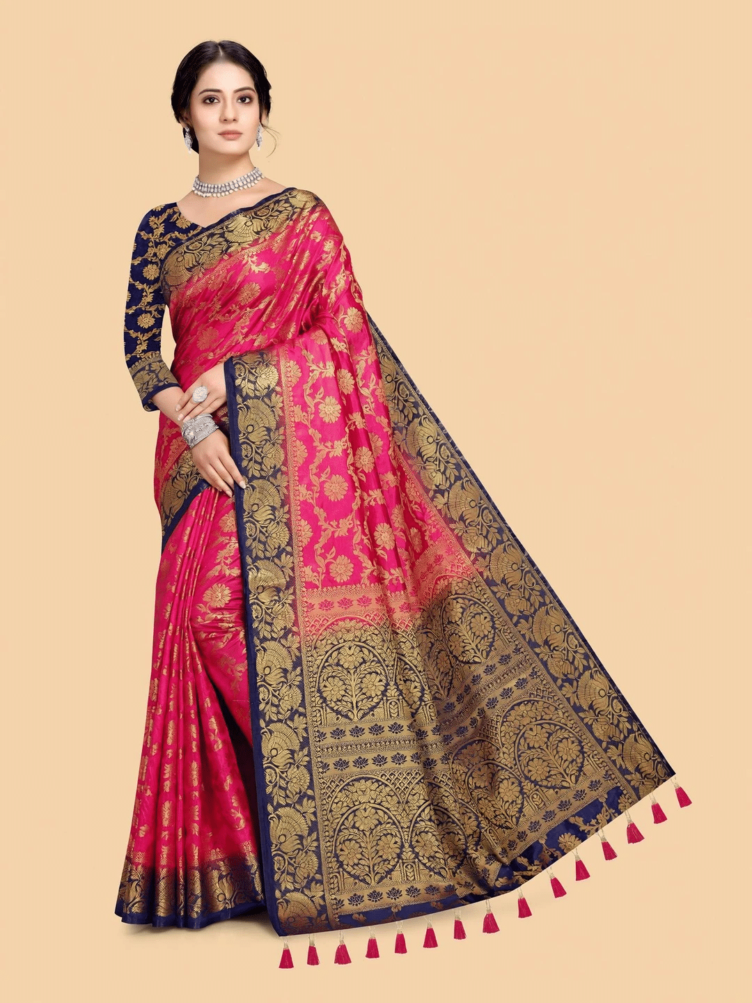 SAREE